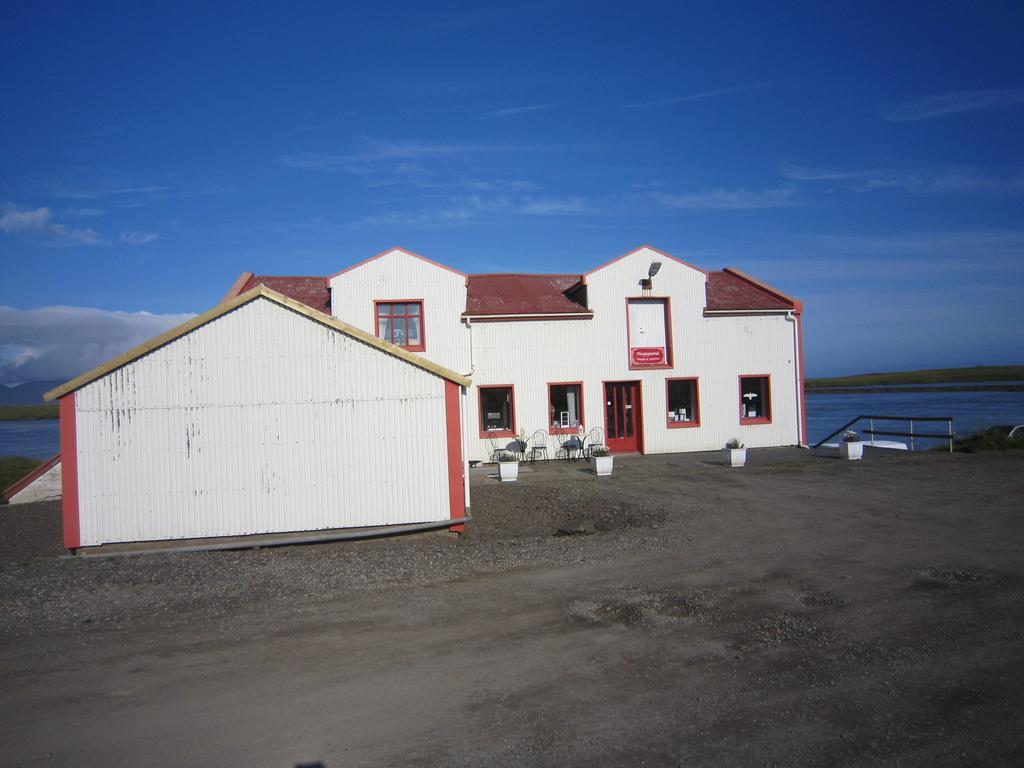 Apartment By The Sea Хофн Экстерьер фото